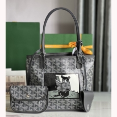 Goyard Shopping Bags